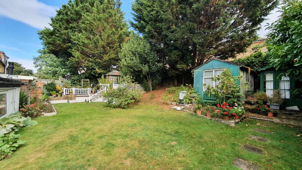 Additional image 11 of Ingledene House, 18-20 Gardens View, Bournemouth, BH1 3QA