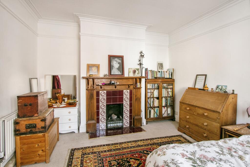 Additional image 9 of Hill Crest Road, Poole, BH12