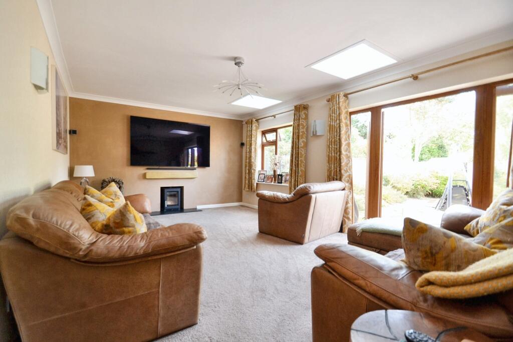 Additional image 5 of Broadstone