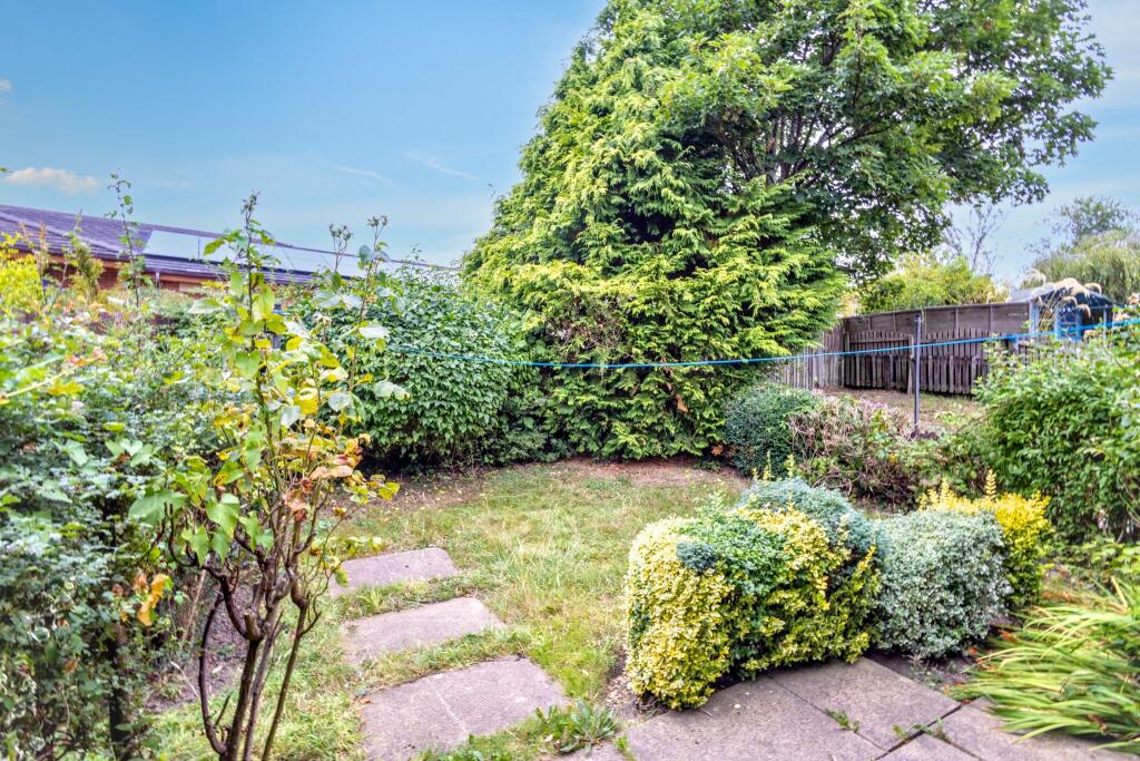Additional image 13 of 6 Blackbird Gardens, Bradford, West Yorkshire, BD8 0NH