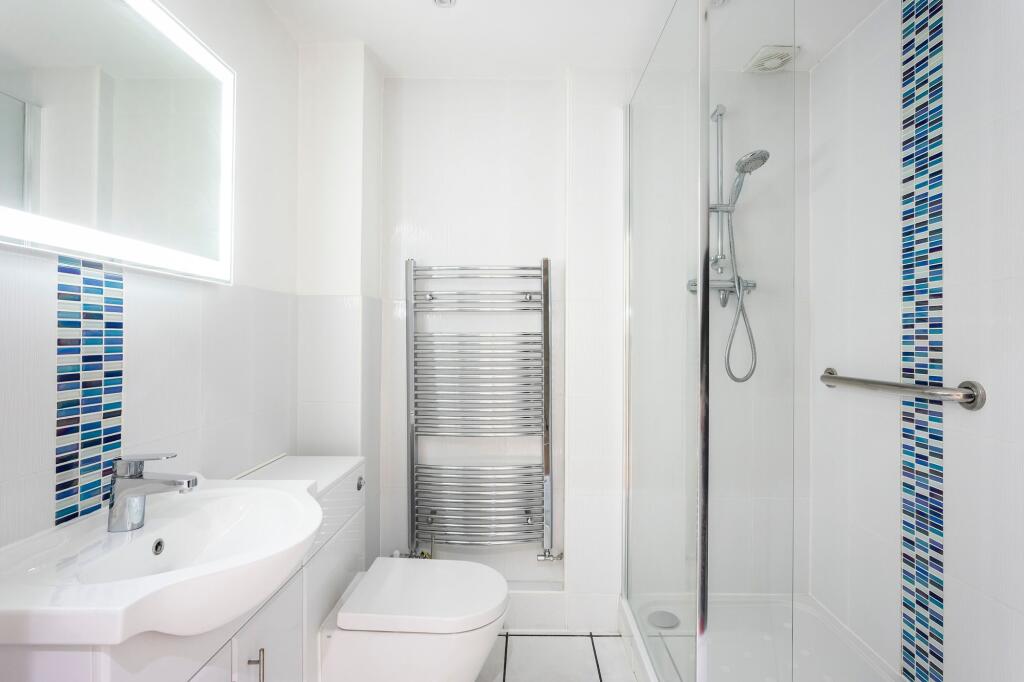 Additional image 10 of Flat 11, Branksome Gate, 52 Western Road, Westbourne - BH13 6EX