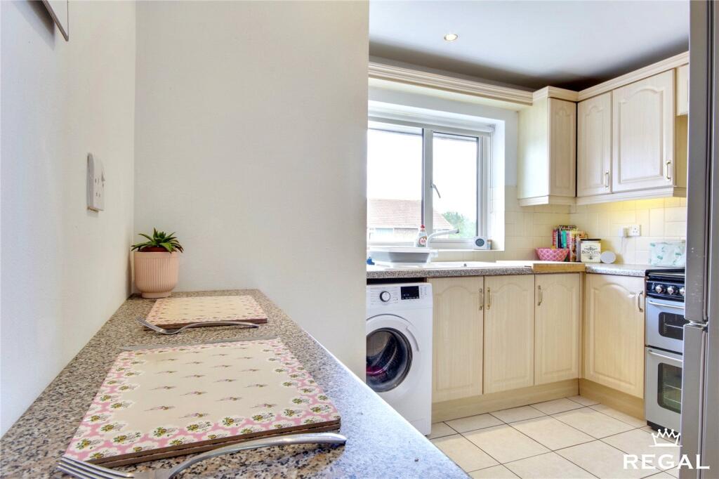 Additional image 12 of Sandyhurst Close, Poole, BH17