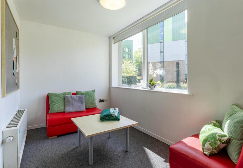 Additional image 8 of Bradford |student | September | BD7