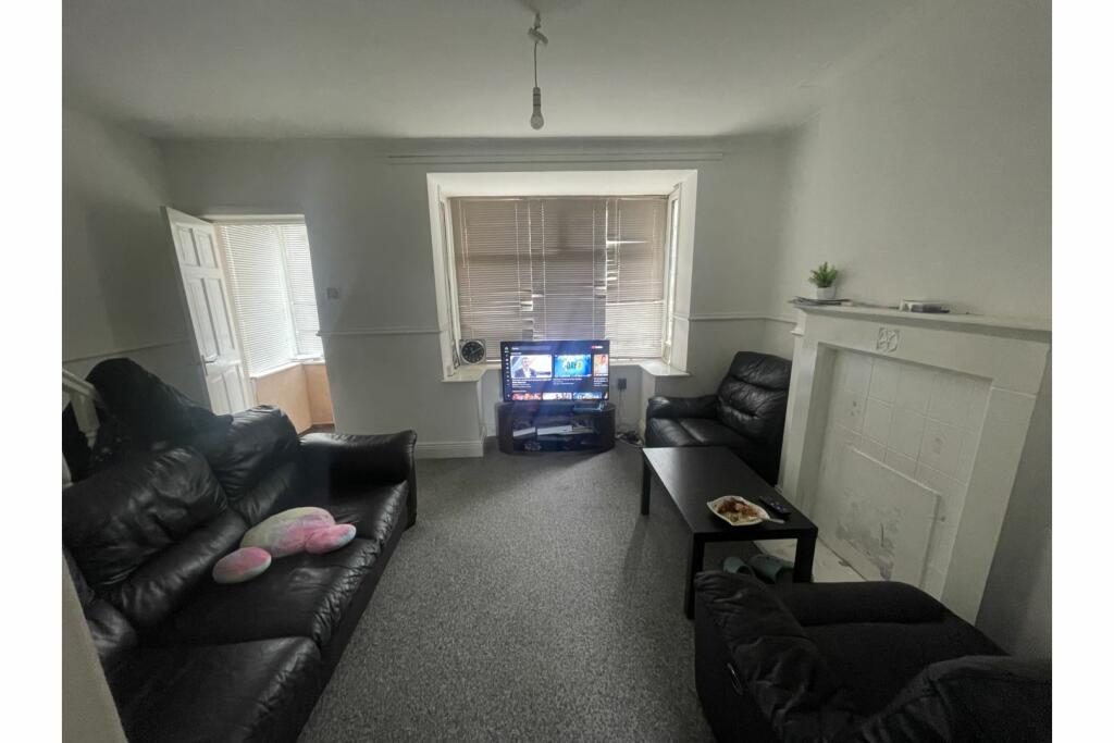 Additional image 3 of Federation Street, Bradford, BD5