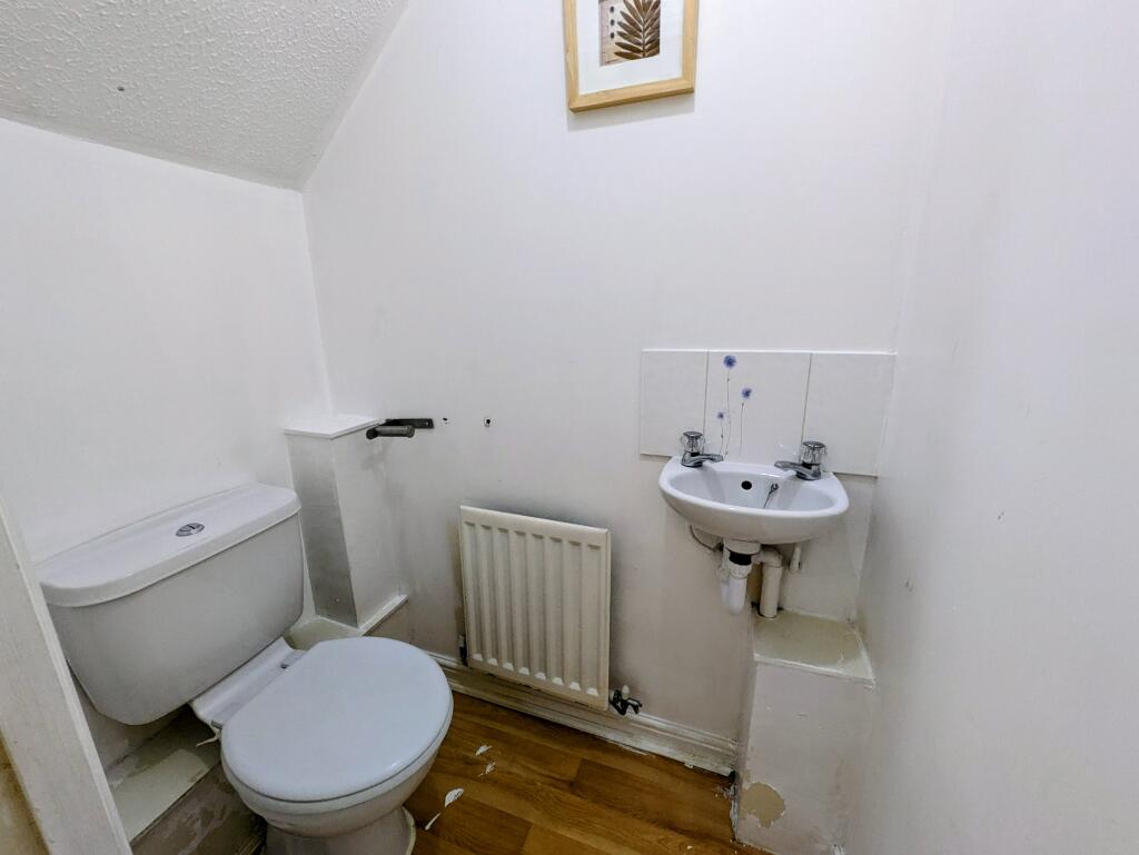 Additional image 10 of Stainton Close, Bradford, BD6