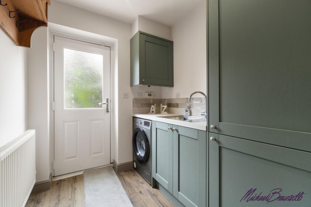 Additional image 5 of Kingfisher Court, Bradford, BD6 3YS