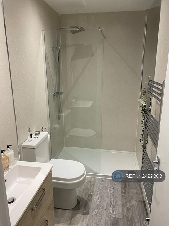 Additional image 8 of Park Drive, Bradford, BD9