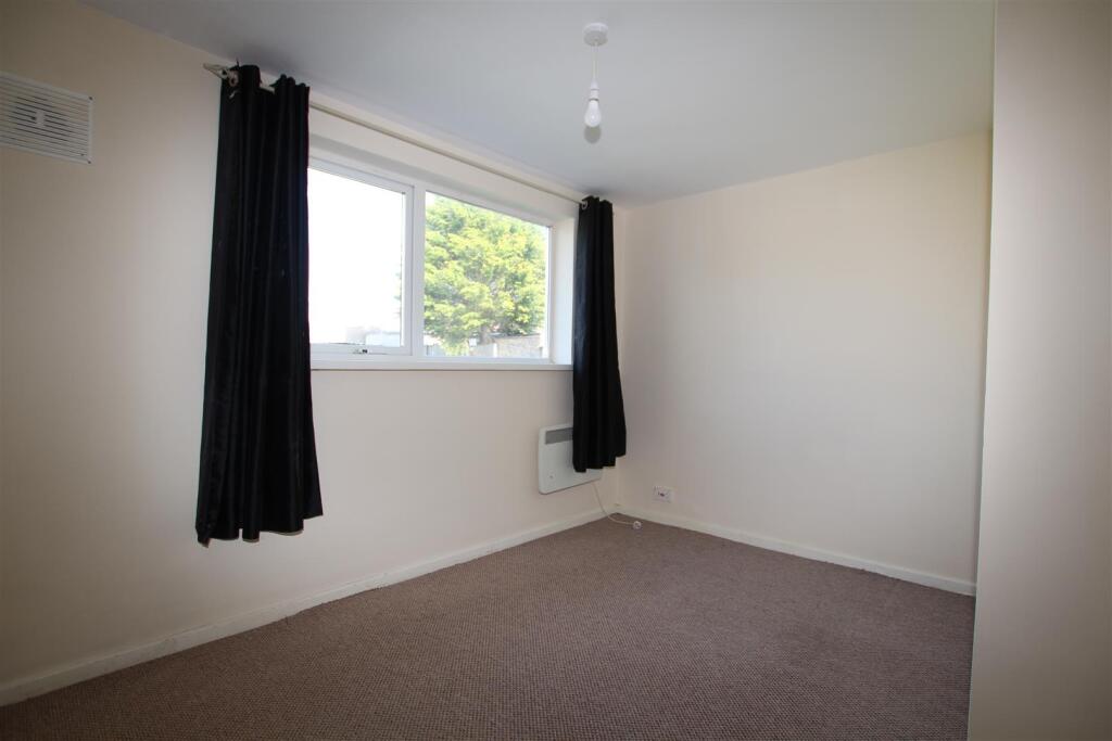 Additional image 4 of Glenbrook Drive, Bradford