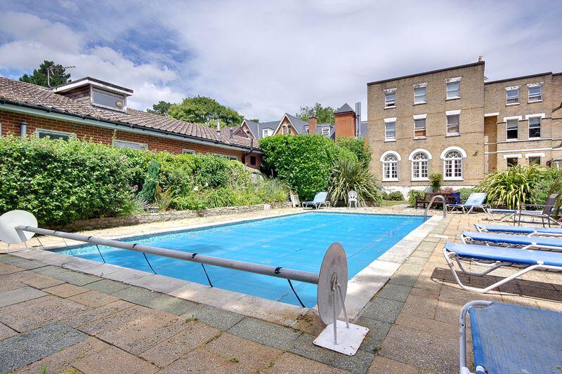 Additional image 34 of Nr Westbourne, Studio Flat, Swimming Pool.