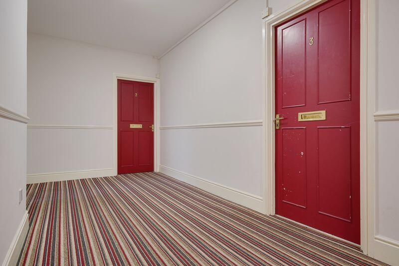 Additional image 9 of Nr Westbourne, Studio Flat, Swimming Pool.