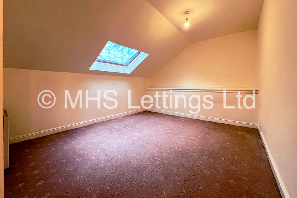 Additional image 7 of Flat 6, Olivias Court, 67 Smith Lane, Bradford, BD9 6DD