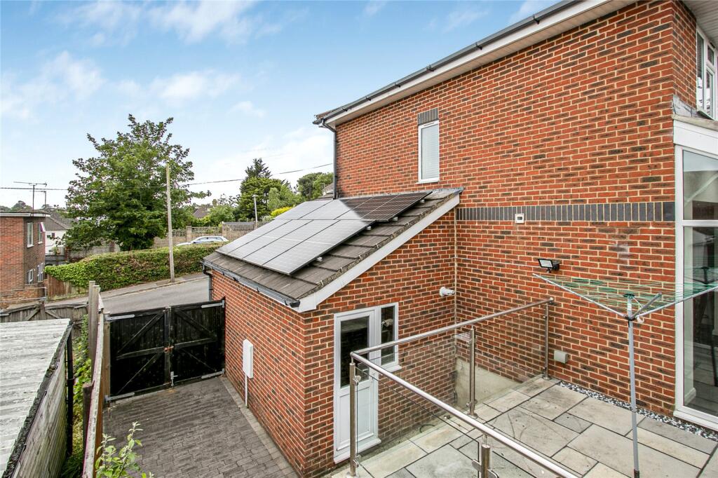 Additional image 18 of Crescent Road, Lower Parkstone, Poole, Dorset, BH14