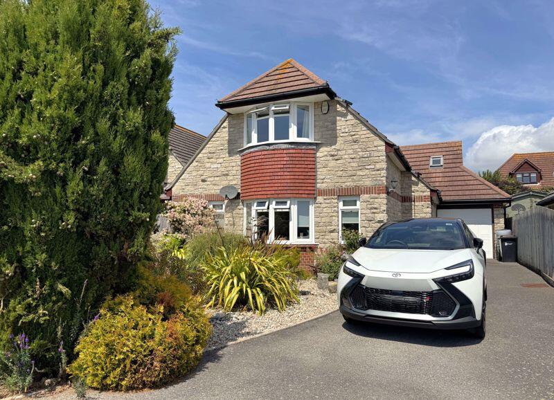 Additional image 34 of Back To Market Due To No Fault Of The Property - Immaculate 3 Bedroom Detached Home