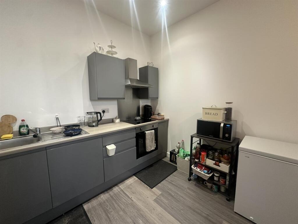 Additional image 6 of Card House, Bingley Road, Bradford