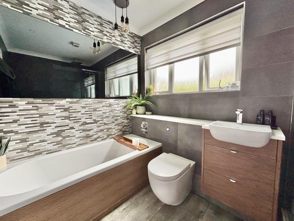 Additional image 14 of Springdale Road, Broadstone