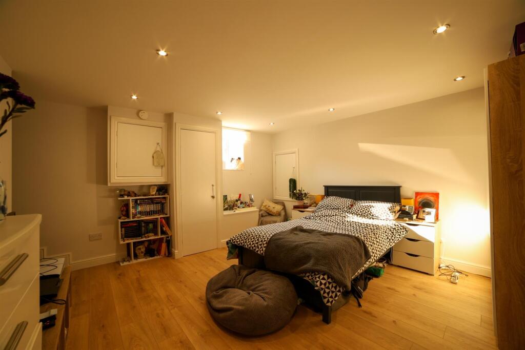 Additional image 7 of Cross Lane, Great Horton, Bradford