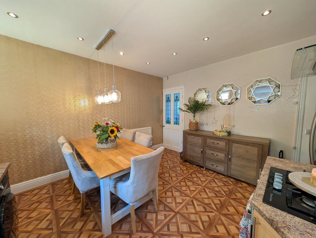 Additional image 8 of Salisbury Road, Frizinghall, Bradford, BD9