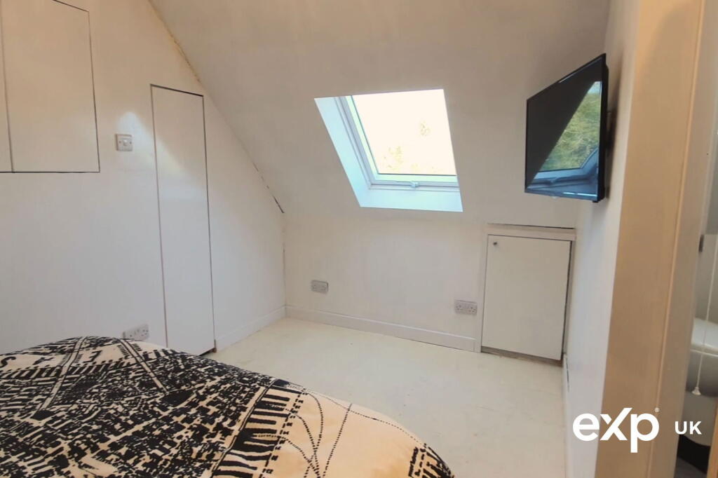 Additional image 17 of Three Bedrooms, Two Reception Rooms - Poole Detached Bungalow