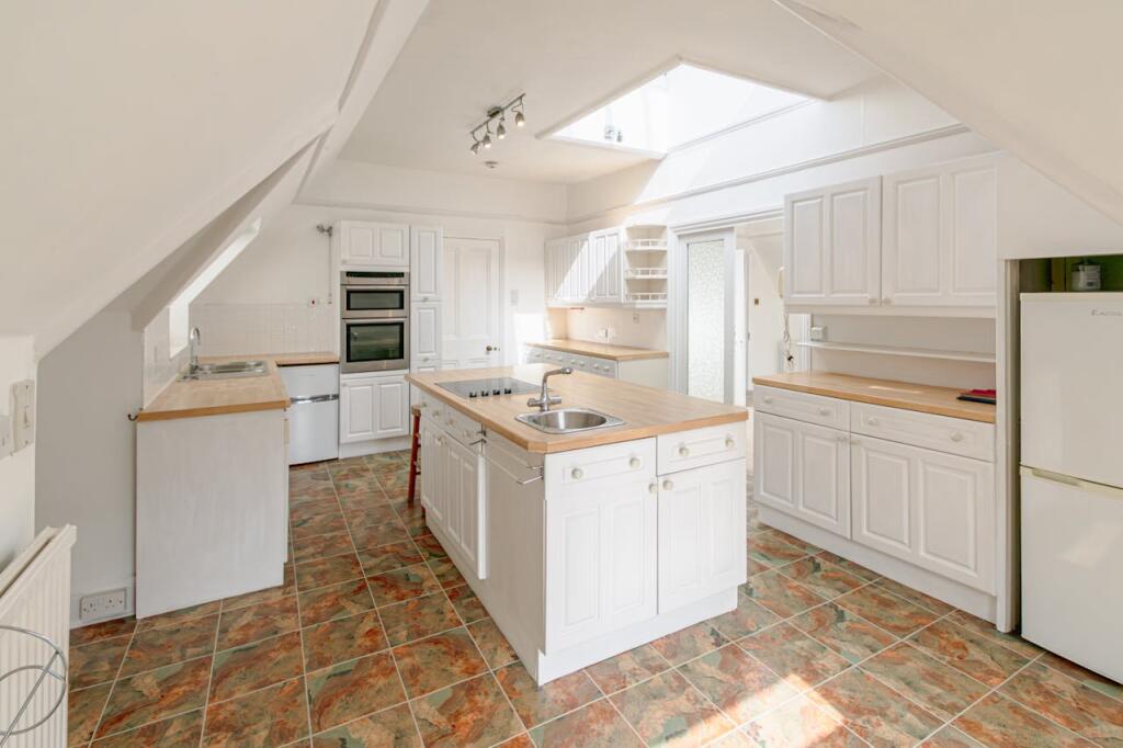 Additional image 12 of Craigmoor, 7 Branksome Wood Road, Bournemouth, BH2 6BT