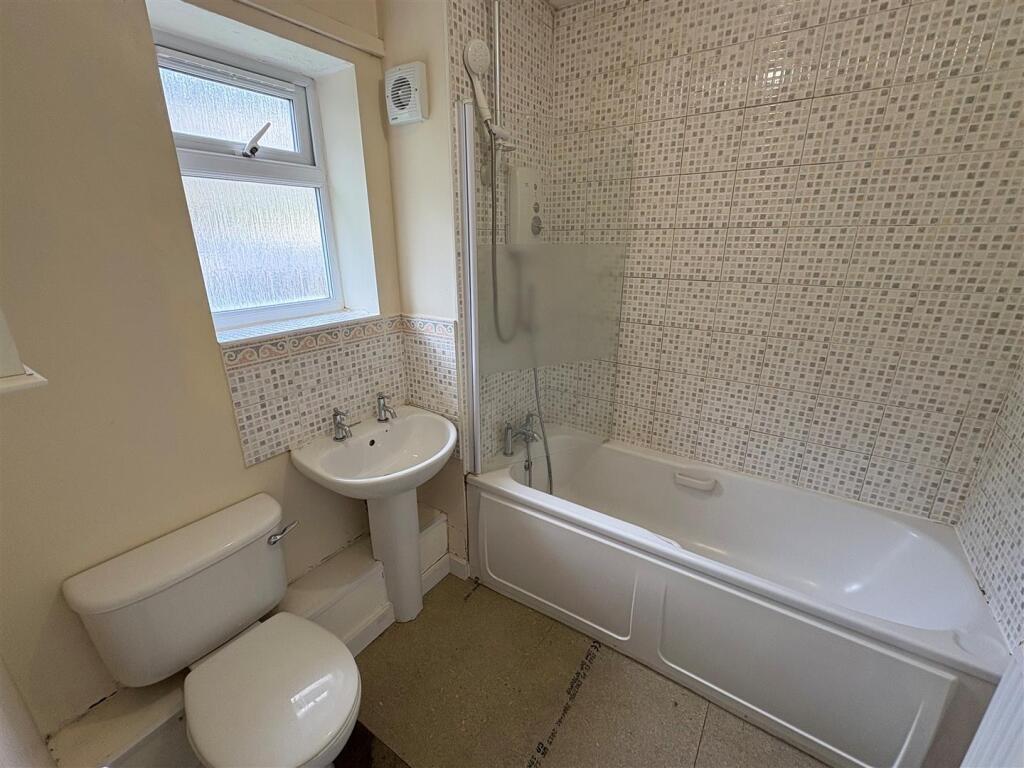 Additional image 10 of Ascot Drive, Horton Bank Top