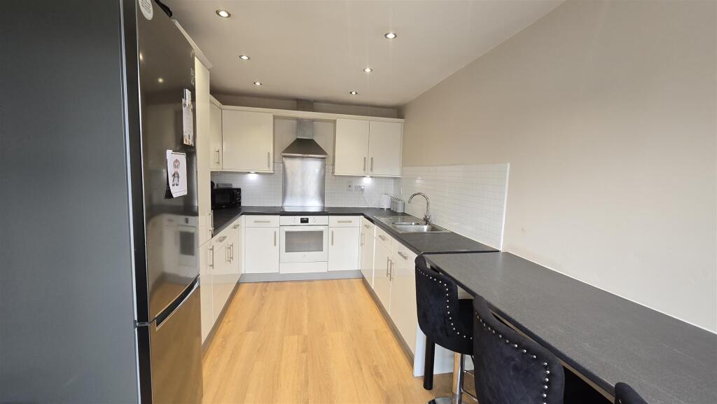 Additional image 3 of 1, Corn Mill Fold, Bradford, BD6 2HQ