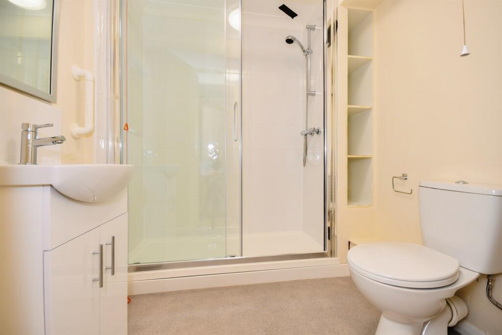 Additional image 5 of Wellington Court, 10-12 Poole Road, Westbourne, Bournemouth, BH2