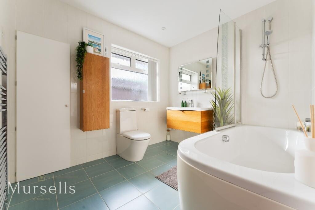 Additional image 11 of Barry Gardens, Broadstone, BH18