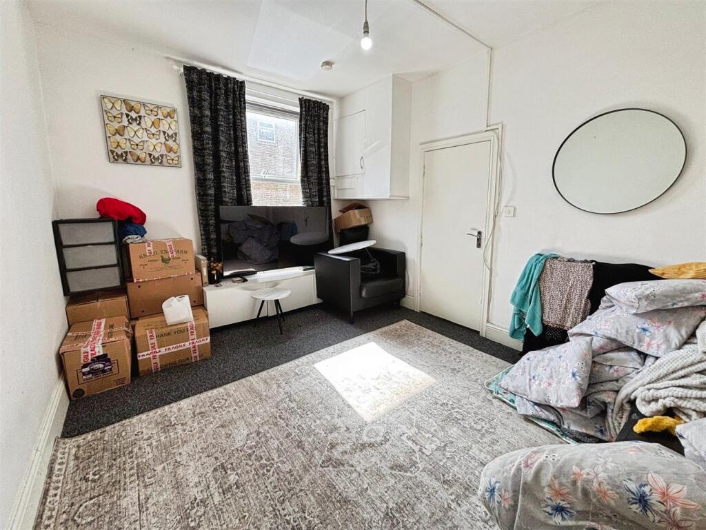 Additional image 5 of Haycliffe Road, Bradford, BD5 9HB