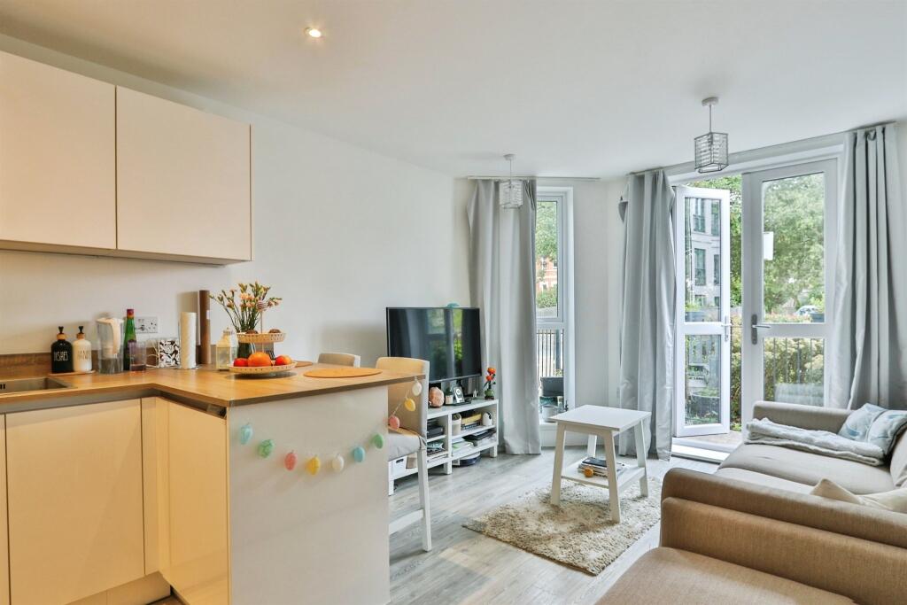 Additional image 19 of West Cliff Road, Bournemouth