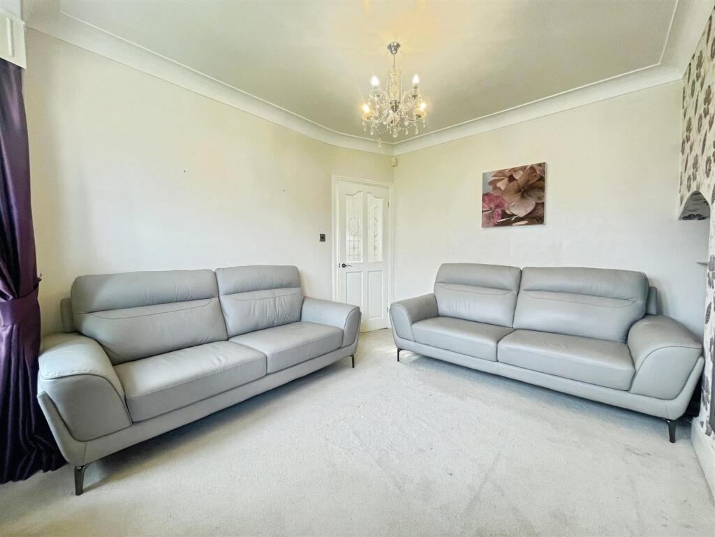 Additional image 6 of Kenmore Crescent Bradford, BD6 3JG