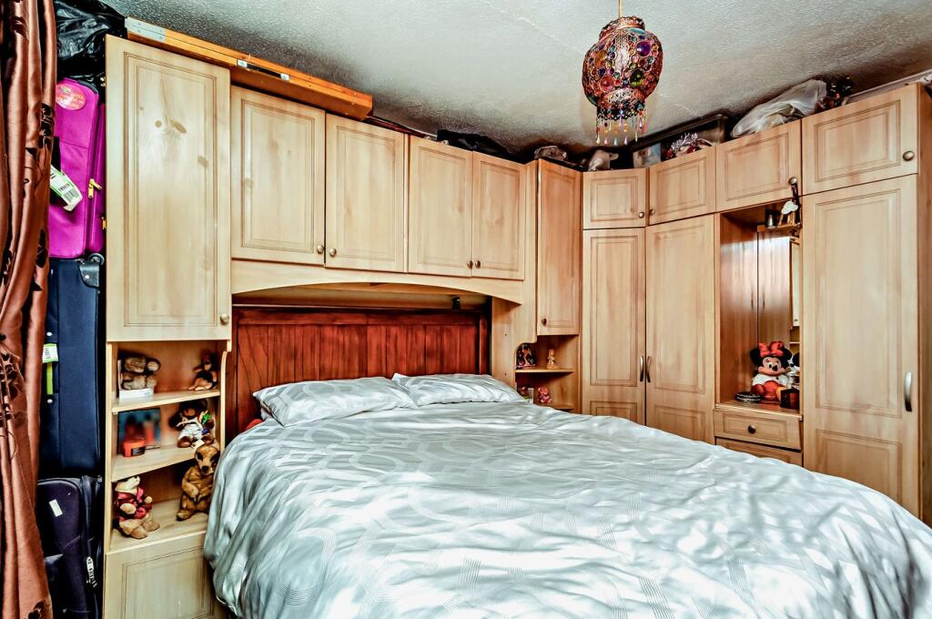Additional image 14 of Frizley Gardens, Bradford, BD9