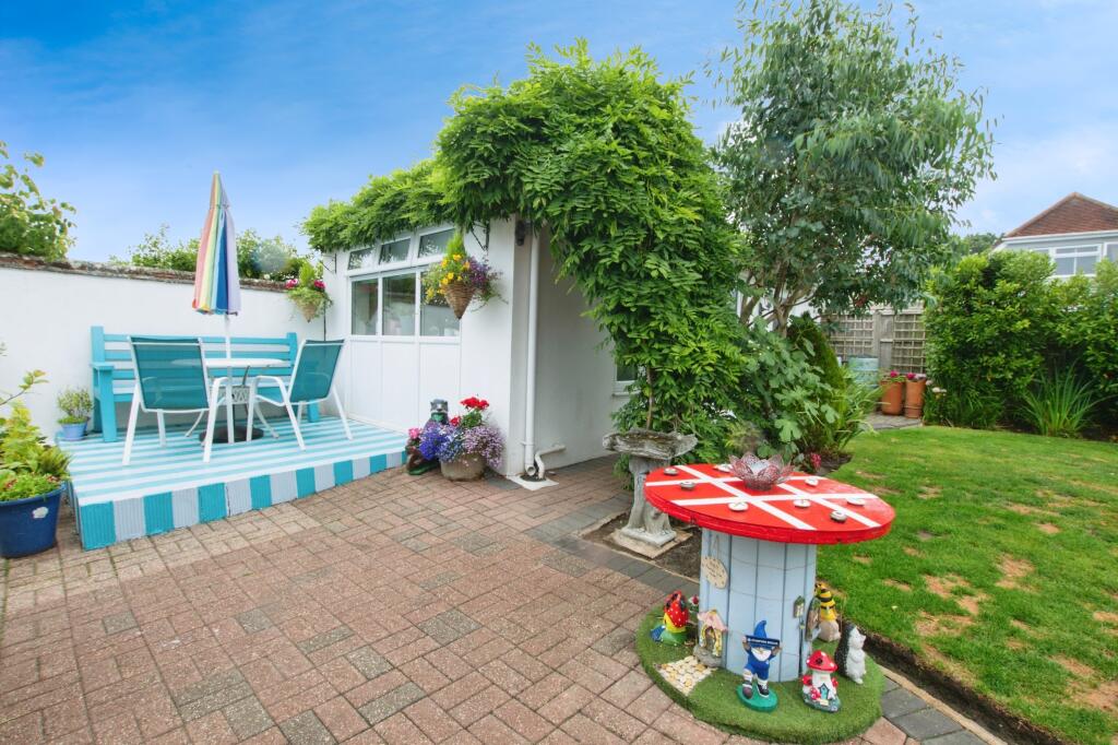 Additional image 8 of Heather Road, Bournemouth, BH10