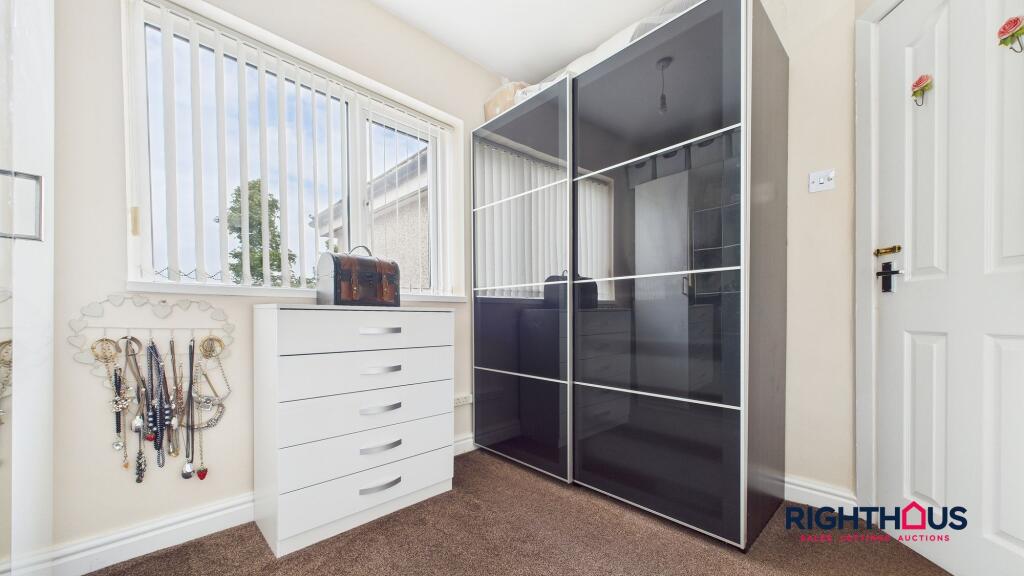 Additional image 12 of Farfield Grove, Bradford, BD6