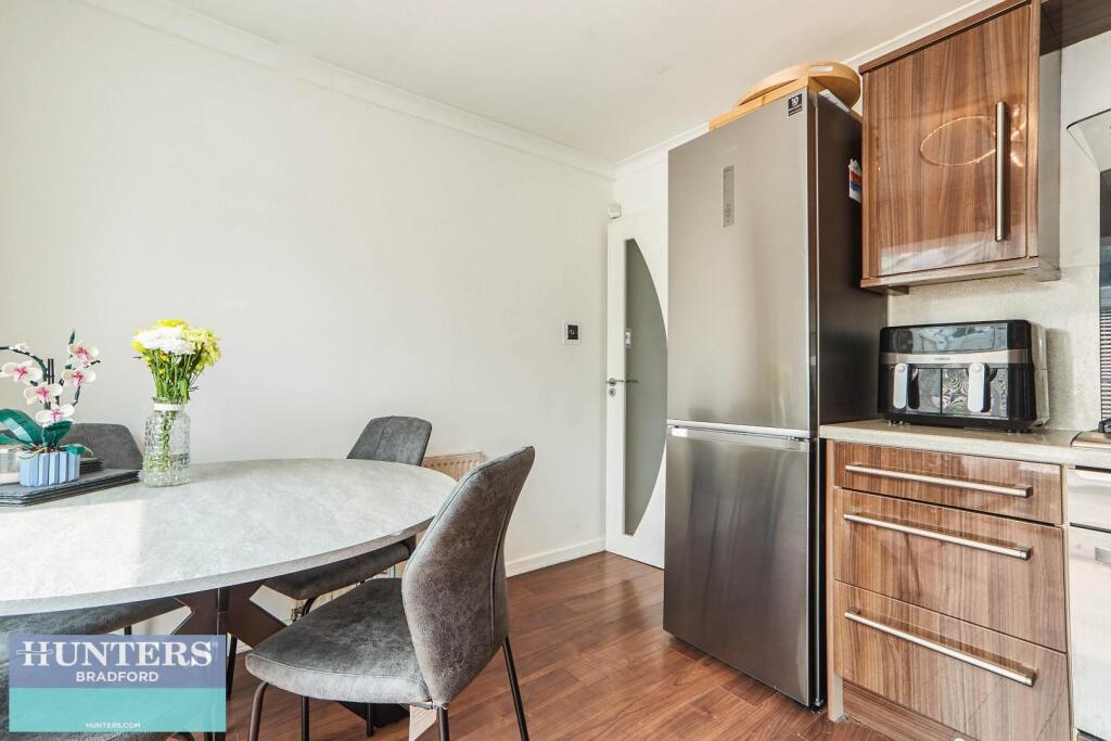 Additional image 7 of Glenrose Drive, Bradford, West Yorkshire, BD7 2QQ