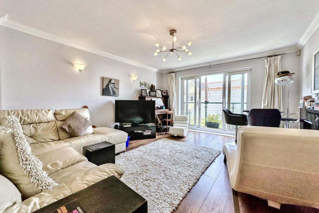 Additional image 2 of Ashley Cross