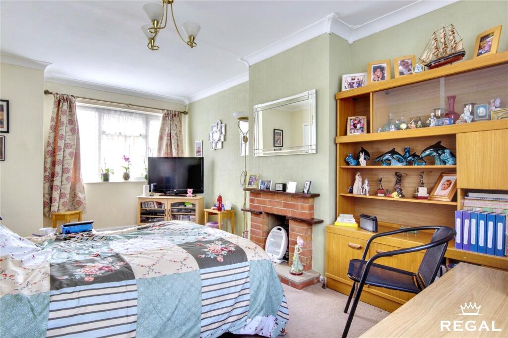 Additional image 15 of Alder Crescent, Poole, BH12