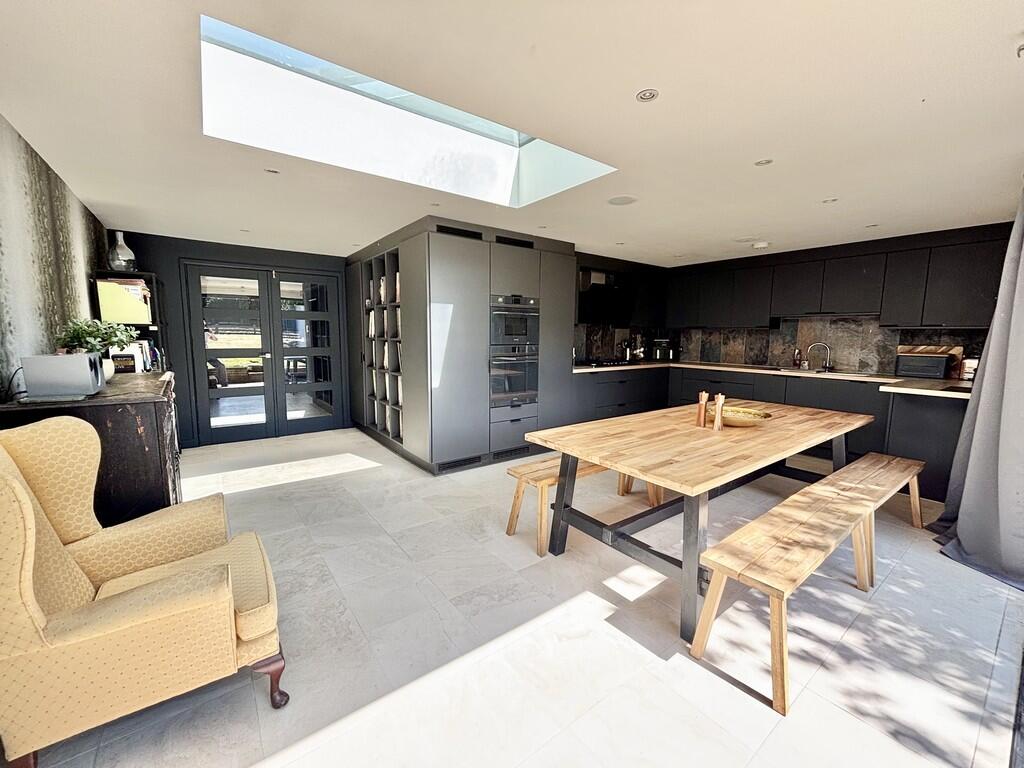 Additional image 2 of Cheam Road, Broadstone