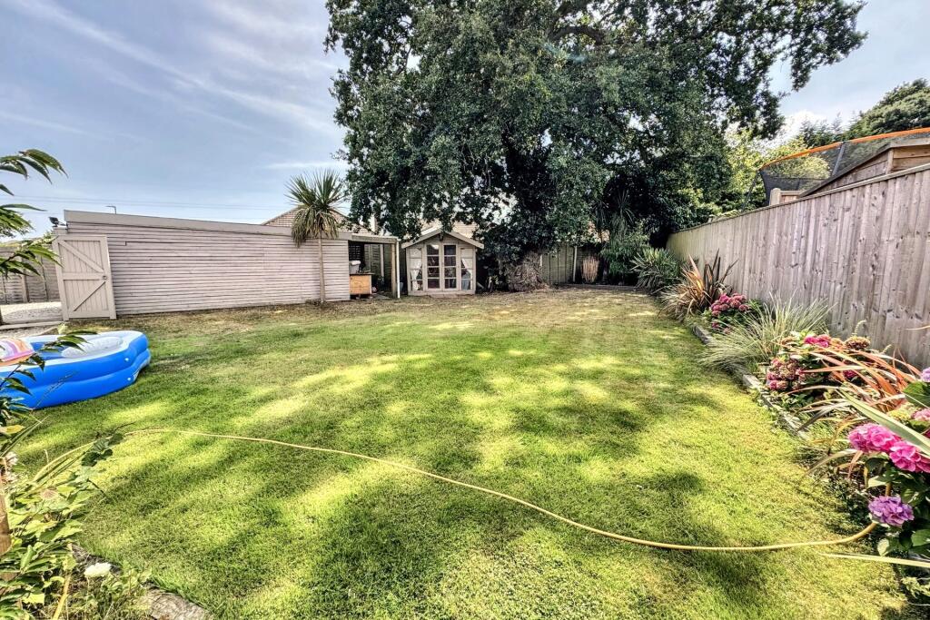 Additional image 26 of Bearwood