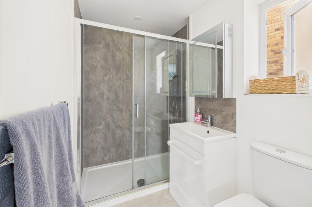 Additional image 25 of Twin Oaks Close, Broadstone, Dorset, BH18