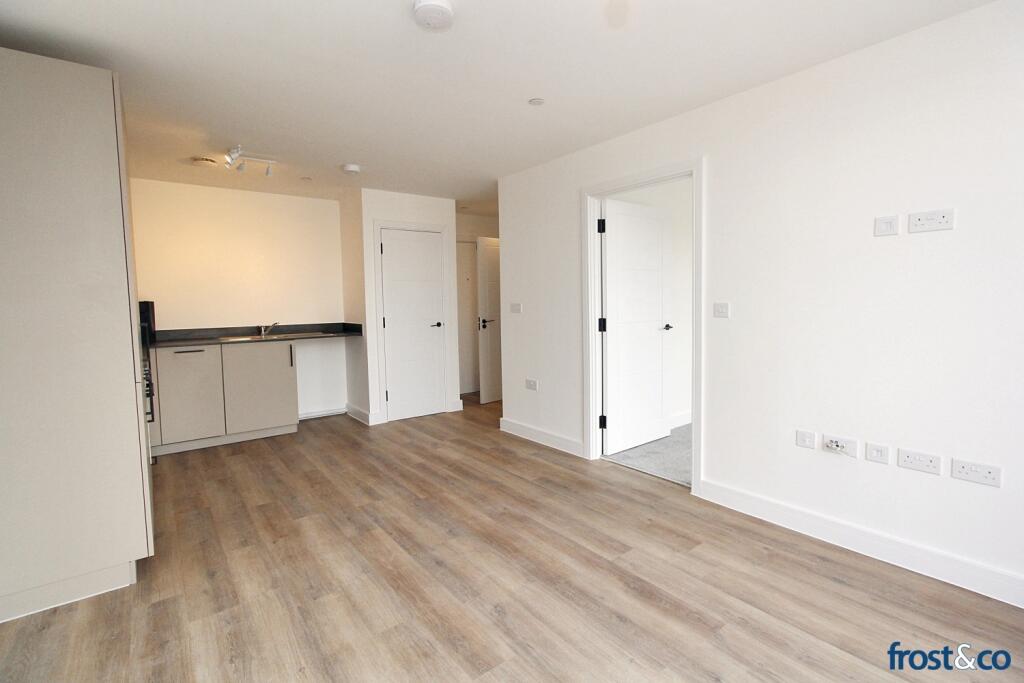 Additional image 4 of The Sloop, Commercial Road, Poole