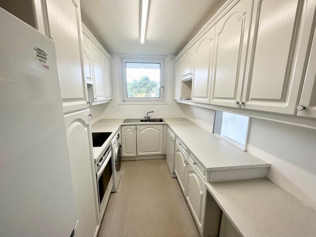 Additional image 7 of Admirals Walk, Westcliff