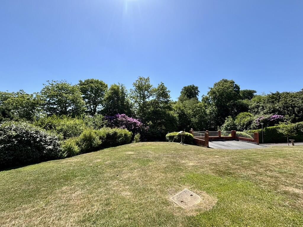 Additional image 14 of Wallace Road, Broadstone