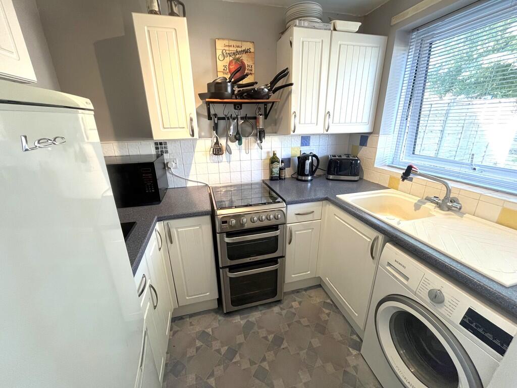 Additional image 17 of Symes Road