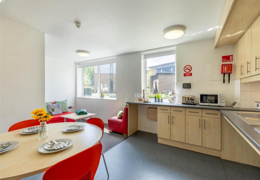 Additional image 10 of Bradford |student | September | BD7