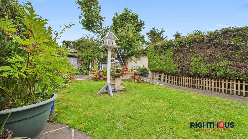 Additional image 4 of Farfield Grove, Bradford, BD6