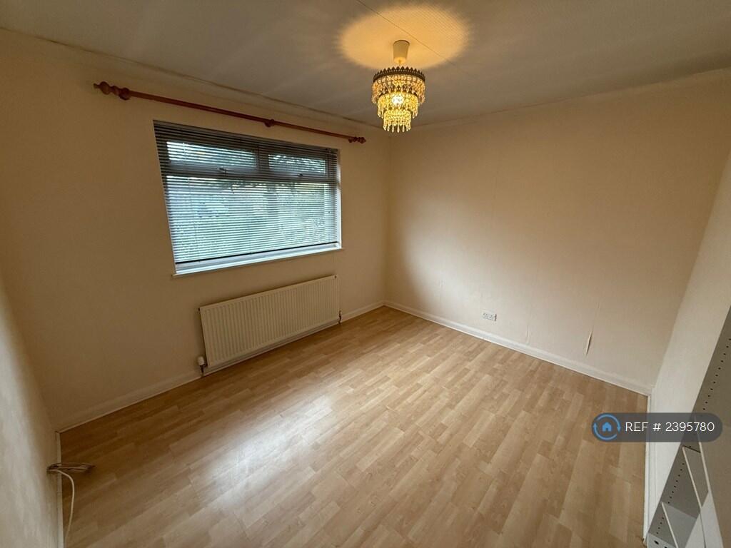 Additional image 15 of Rooley Crescent, Bradford, BD6