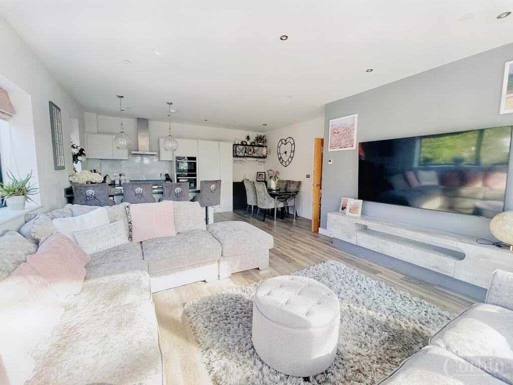 Additional image 3 of The Avenue, Poole, BH13 6