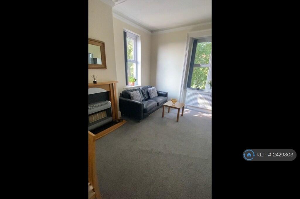Additional image 13 of Park Drive, Bradford, BD9