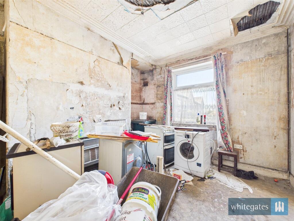 Additional image 4 of Chatsworth Place, Bradford, West Yorkshire, BD8