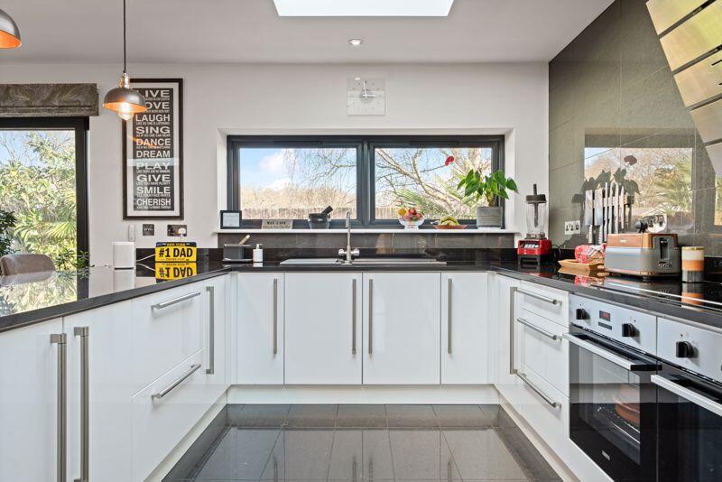 Additional image 12 of Fontmell Road, Broadstone